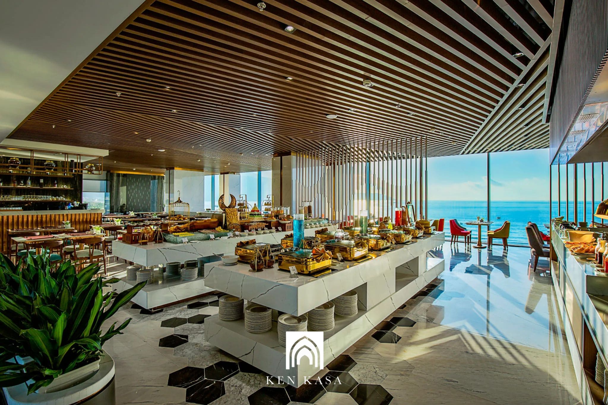 Thiết kế nội thất nh&agrave; h&agrave;ng kh&aacute;ch sạn 4 sao