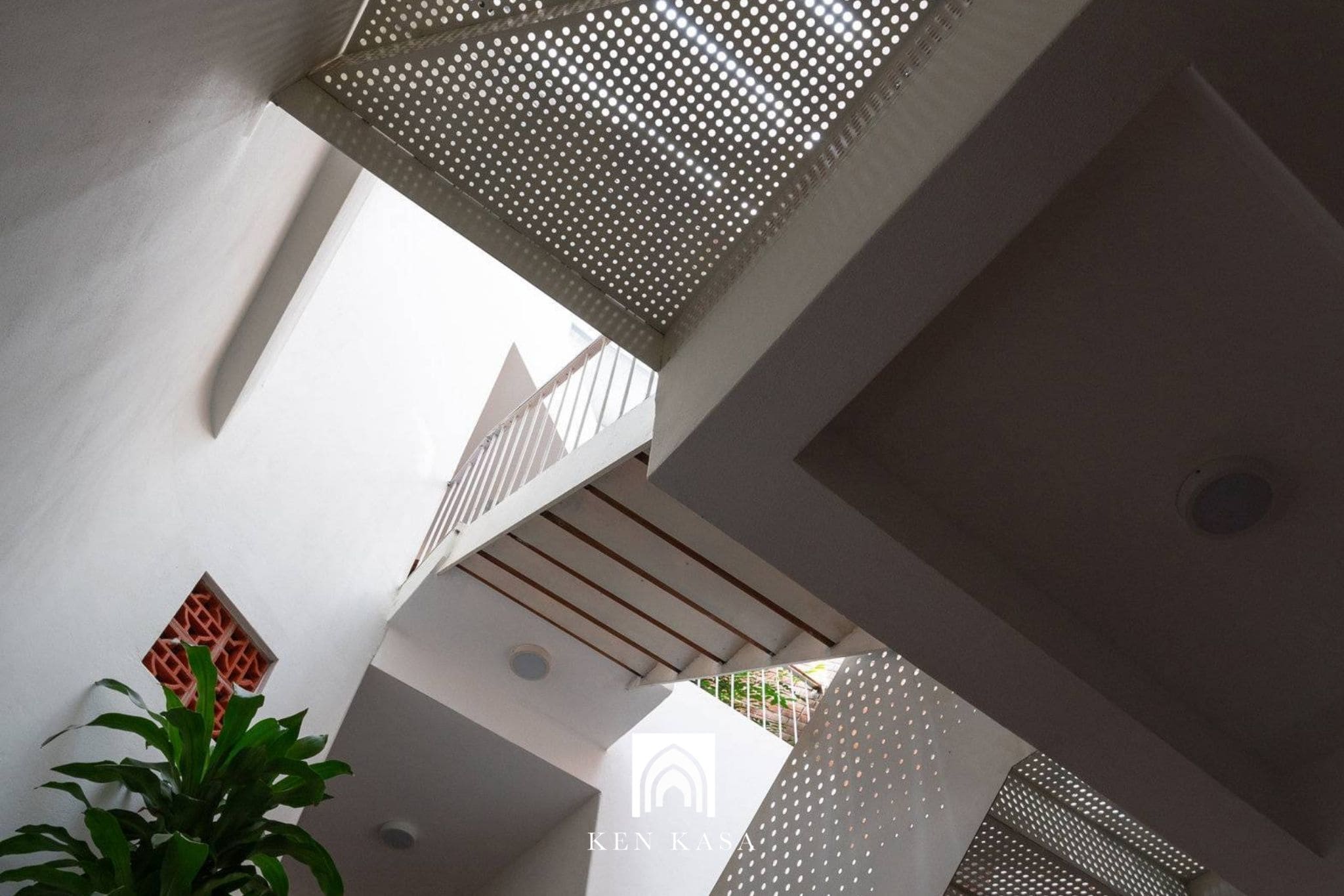 Tận dụng khoảng th&ocirc;ng tầng