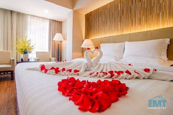 Trang trí khách sạn
