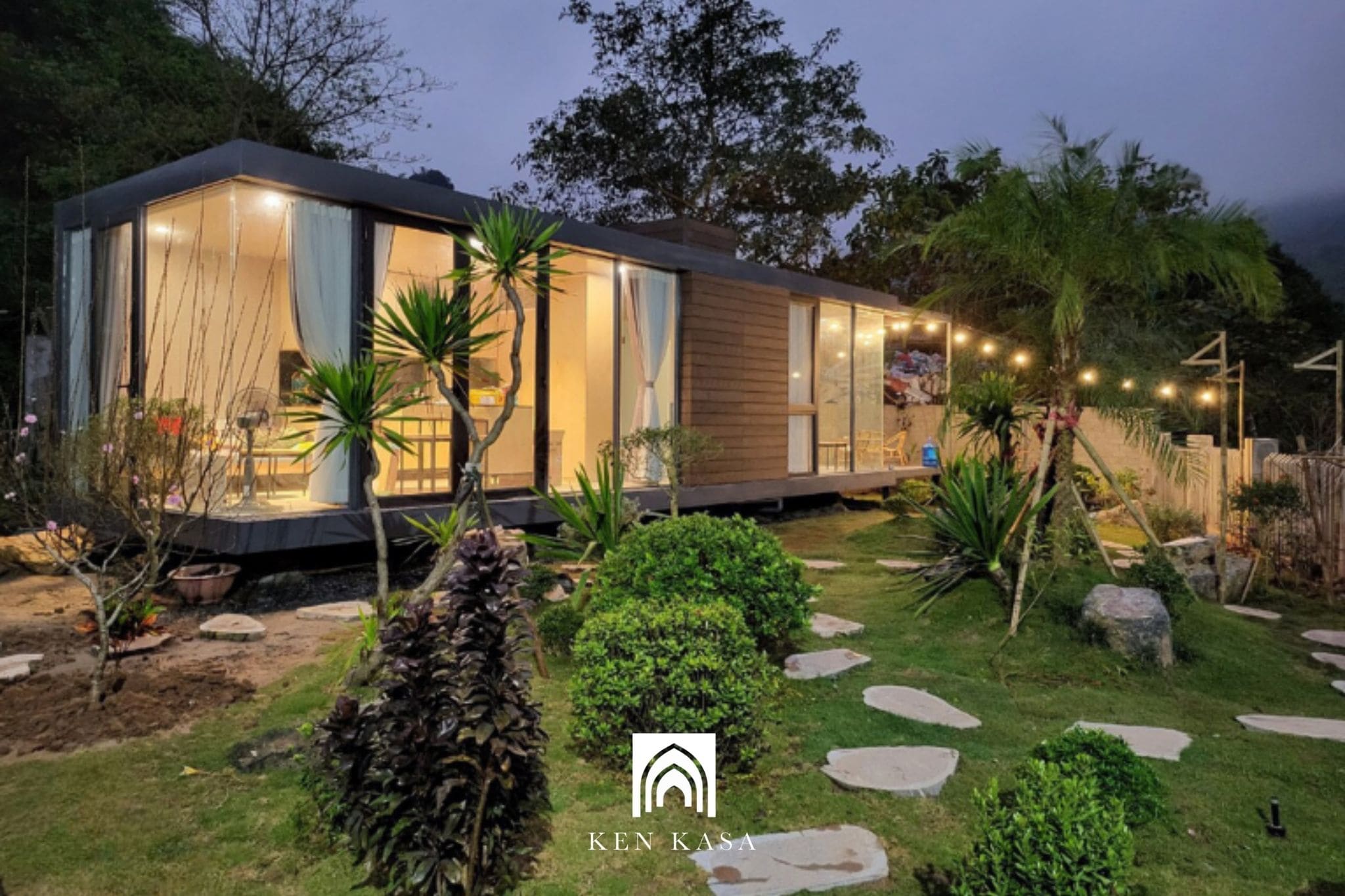 Mẫu nh&agrave; resort đẹp phong c&aacute;ch tiny house tối giản